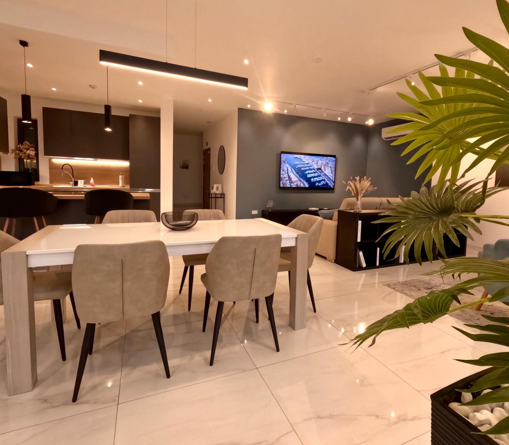 Modern Apartment In St Julian'S Malta, With Breathtaking Views Of Spinola Bay St. Julian's Exterior foto